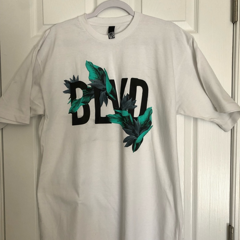 Mens Xl BLVD Supply company T-shirt - new without tags